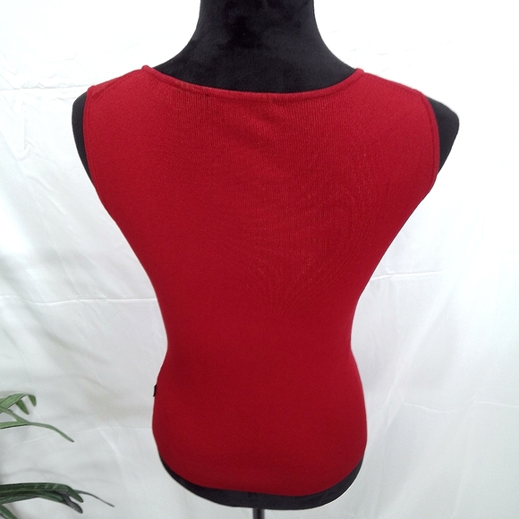 BCBG Maxazria Deep Red Sleeveless Knit Top - Picture 7 of 9